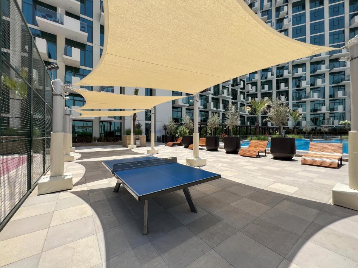 Cozy & Convenient 1Br Haven In Al Jaddaf Apartment Dubai Bagian luar foto