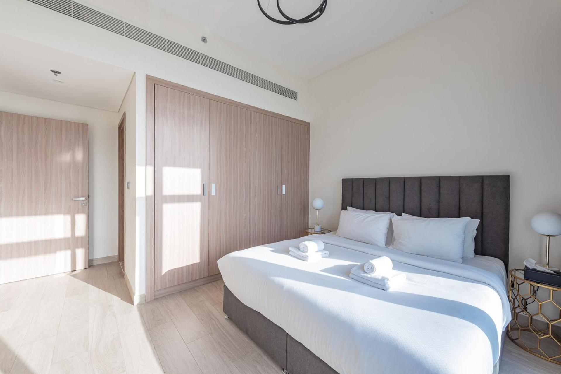 Cozy & Convenient 1Br Haven In Al Jaddaf Apartment Dubai Bagian luar foto