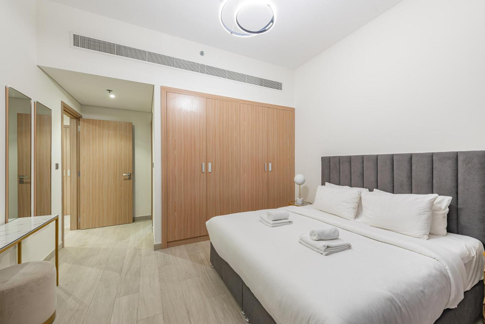 Cozy & Convenient 1Br Haven In Al Jaddaf Apartment Dubai Bagian luar foto