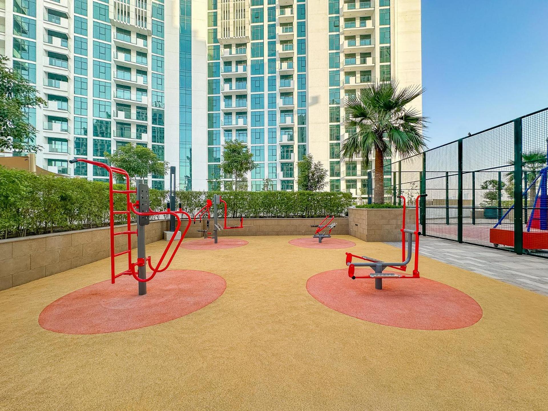 Cozy & Convenient 1Br Haven In Al Jaddaf Apartment Dubai Bagian luar foto